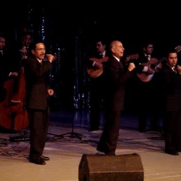 Alfredo Carrizales Photo 13