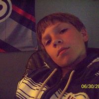 Logan Ashley Photo 26