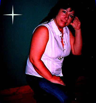 Rebecca Cole Photo 37
