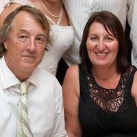 Debbie Hume Photo 15