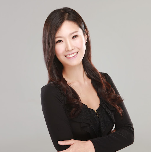 Jin Hwang Photo 46