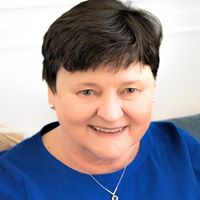 Linda Lavender Photo 29
