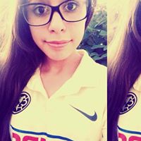Julissa Saenz Photo 5