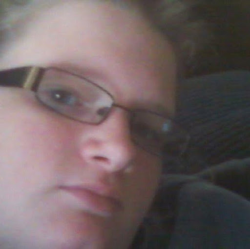 Lori Navratil Photo 1