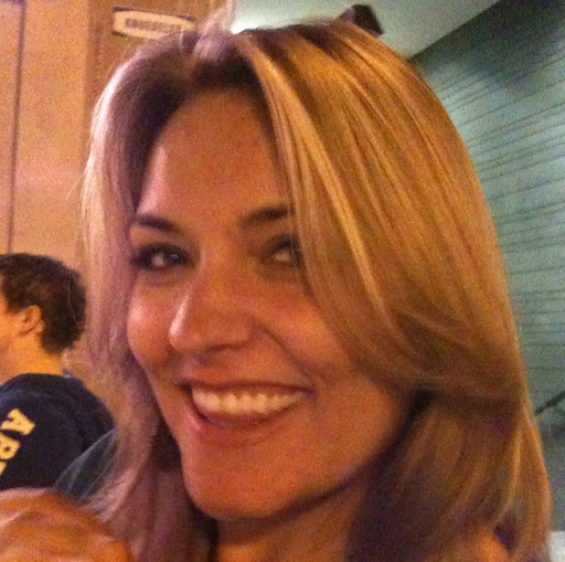 Sara Brewer Photo 15