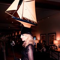 Elizabeth Allen Photo 52
