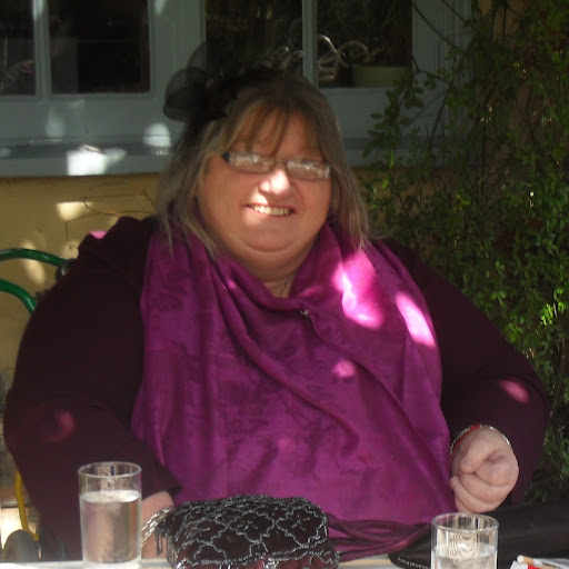 Cheryl Haynes Photo 33