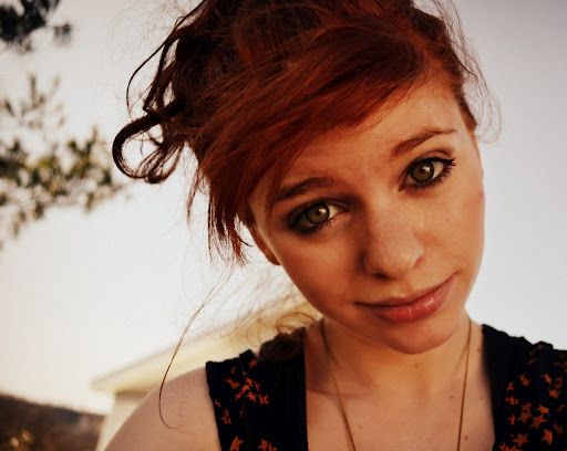 Julia Williams Photo 23