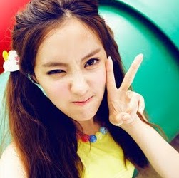 Hyo Min Photo 16
