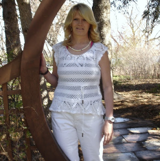 Kimberly Snow Photo 24