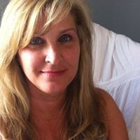 Deborah Peters Photo 43