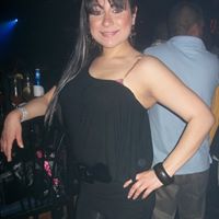 Elizabeth Barba Photo 33