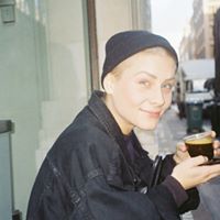 Stephanie Lawrence Photo 23