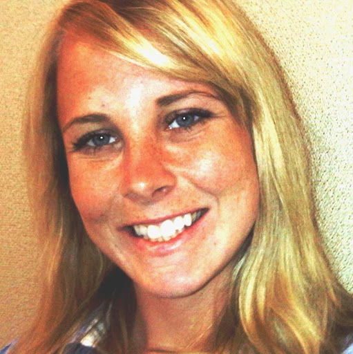 Jennifer Hill Photo 32