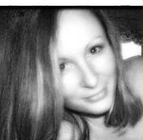 Laura Davis Photo 60