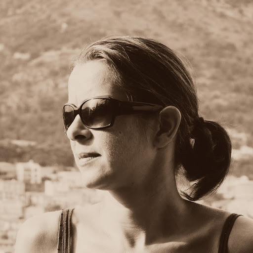 Stephanie Visser Photo 16