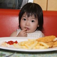 Xin Chen Photo 17