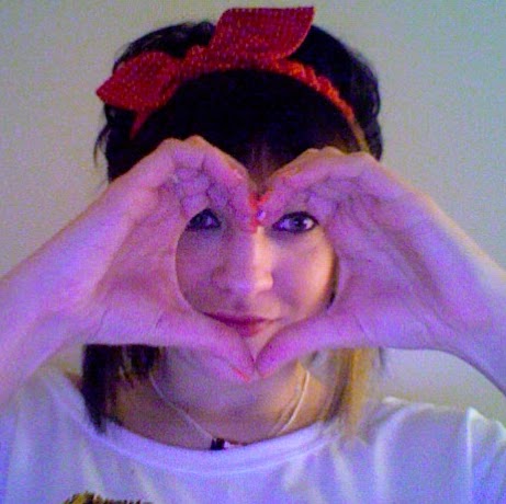 Molly Moloney Photo 25