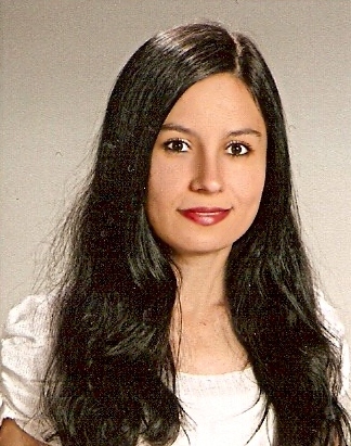 Pinar Uysal Photo 5