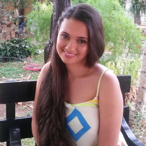 Nicol Vargas Photo 9