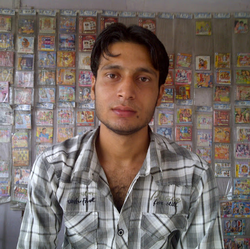 Nakul Thakur Photo 15