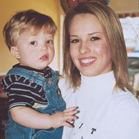 Natalie Kuhn Photo 20