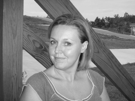 Shannon Scott Photo 15