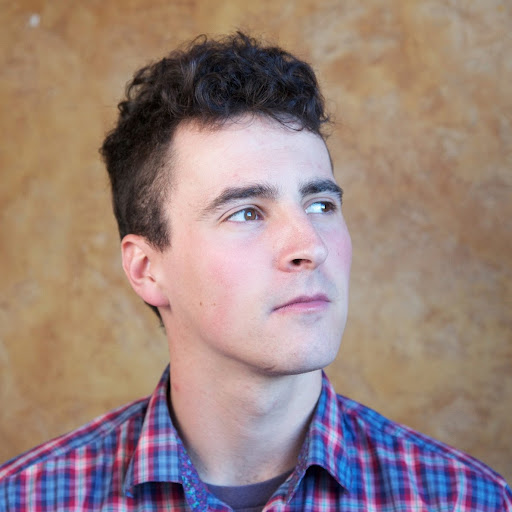 Kevin Simon Photo 26