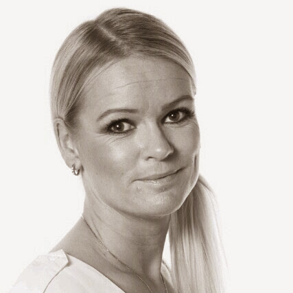 Christina Henriksen Photo 7