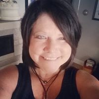 Tonya Yates Photo 9