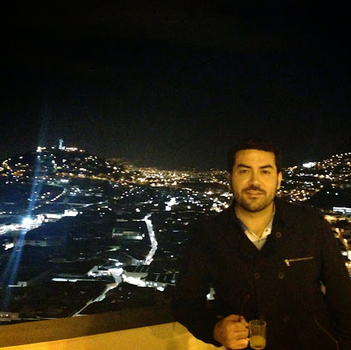 Luis Ochoa Photo 9