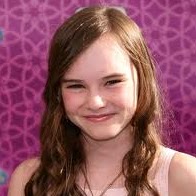 Madeline Carroll Photo 18