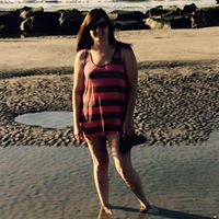 Kristen Williams Photo 32