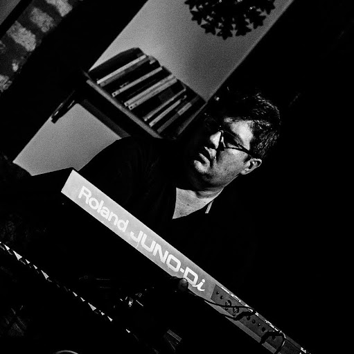 Jose Paris Photo 27