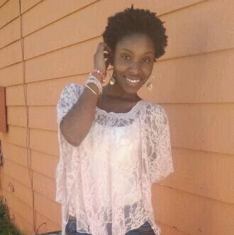 Cassandra Gordon Photo 16