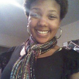 Jocelynn Moore Photo 4