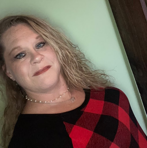 April Walker Photo 28