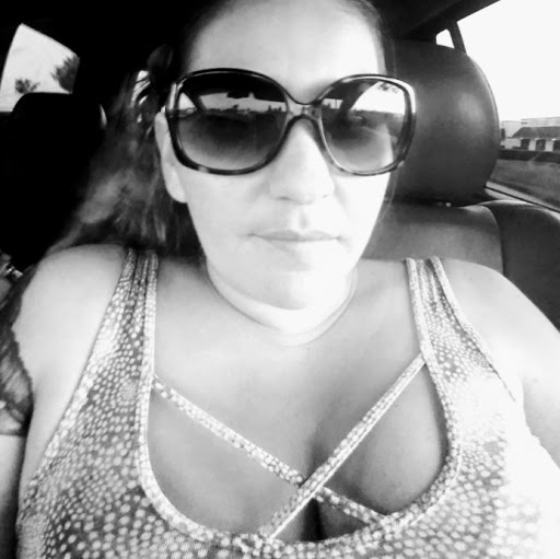 Renee Lopez Photo 38