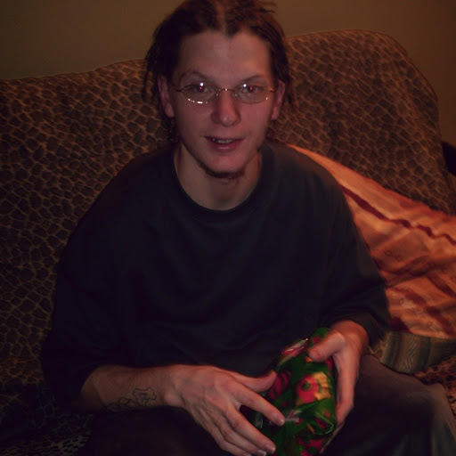 Joshua Settles Photo 15