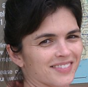 Alexandra Lyons Photo 16