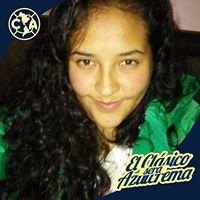 Laura Almaraz Photo 20