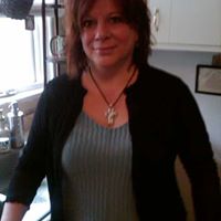 Laurie Bergeron Photo 31