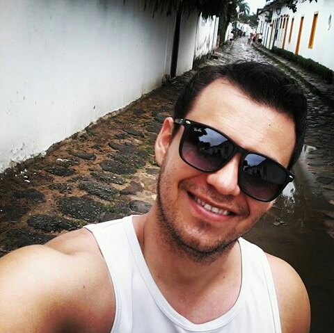 Alex Silva Photo 28