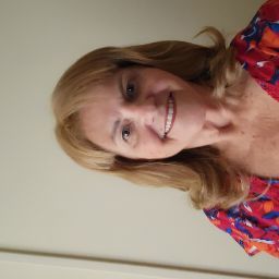 Linda Wade Photo 45