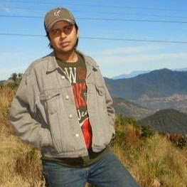 Edwin Solares Photo 26