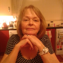 Margaret Glackin Photo 2
