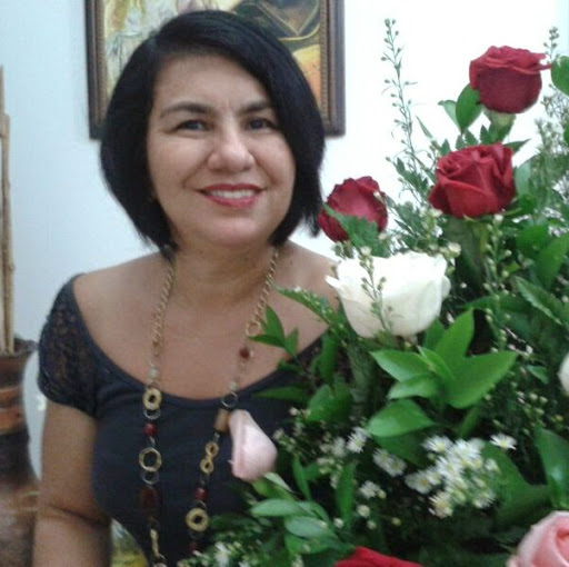Esther Barros Photo 18