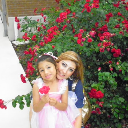 Felicia Montoya Photo 23