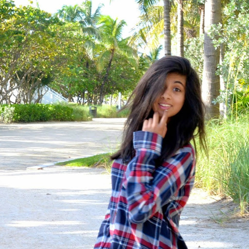 Maya Reddy Photo 23