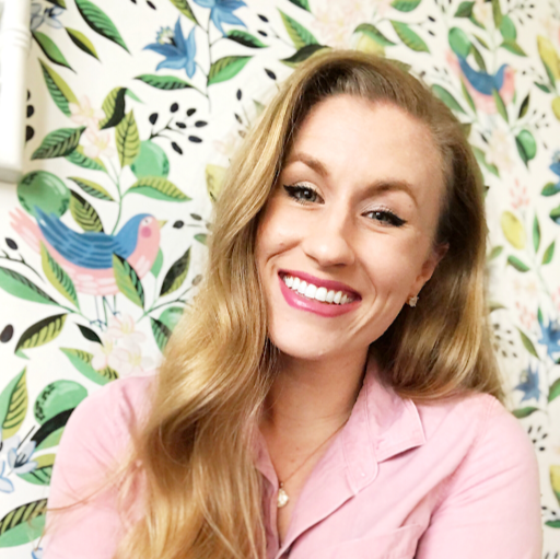 Laura Kurtz Photo 22